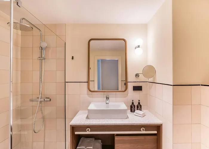 Social Hub Barcelona Poblenou Extended StayAlbergo